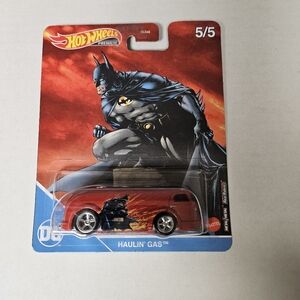 Hot Wheels Haulin Gas‎ Batman Vehicle